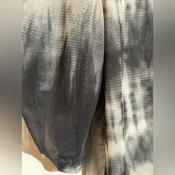 Faith and Joy Black and Gray Casual Shirt Size Large - Picture 6 of 6